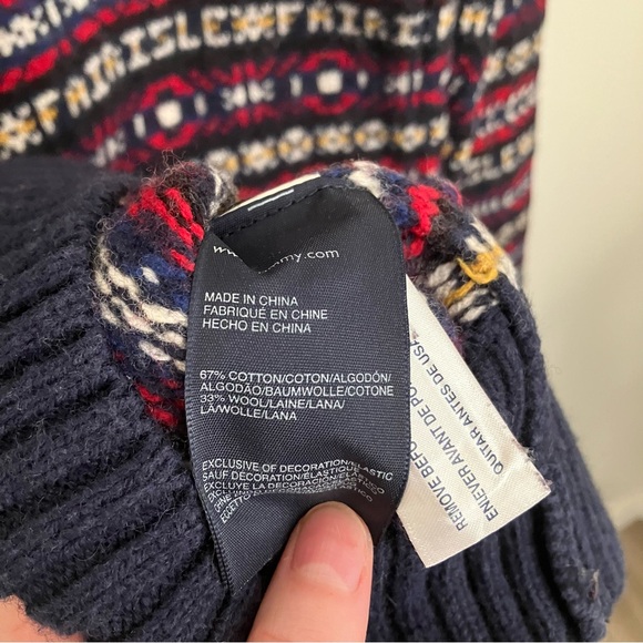 Vintage Women’s Tommy Hilfiger Fair Isle Knit Sweater - Picture 7 of 7